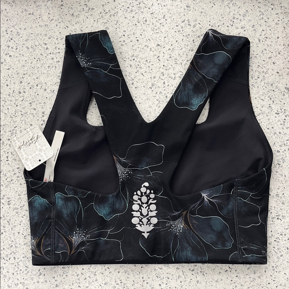 NWT Free People Movement Floral Black Sports Bra - Picture 3 of 4